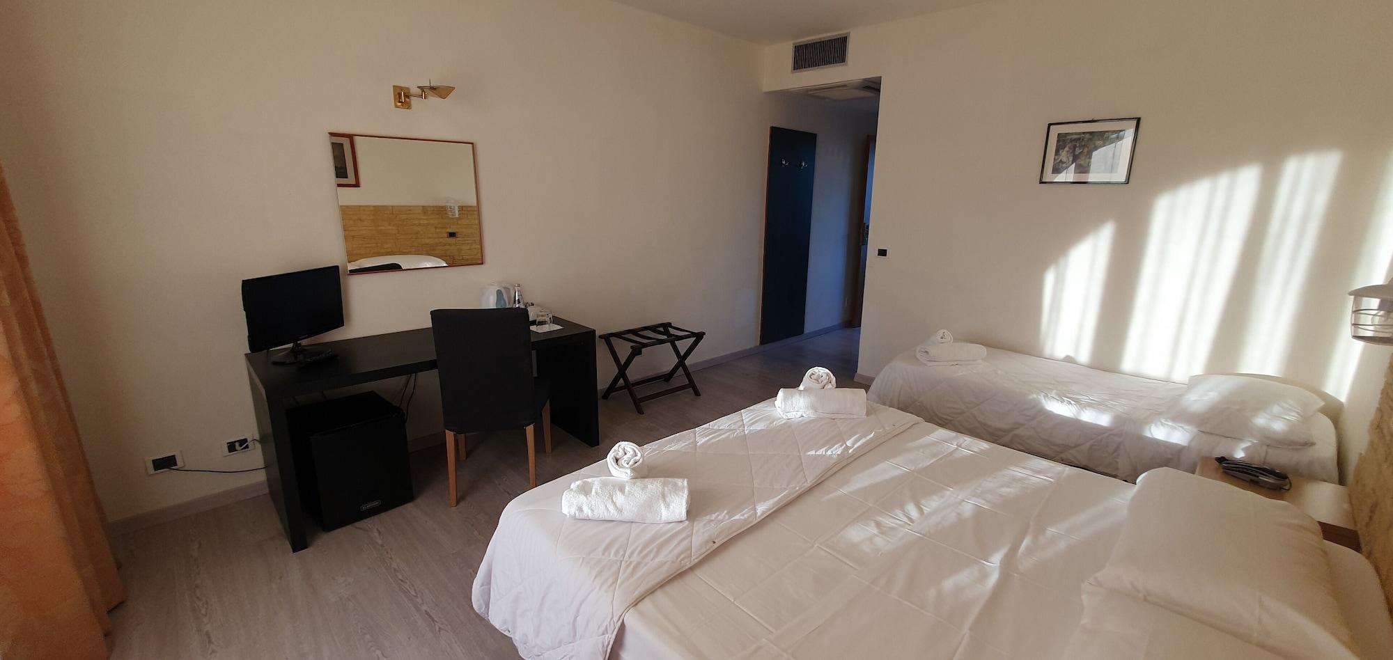 Hotel Carignano Λούκα Εξωτερικό φωτογραφία