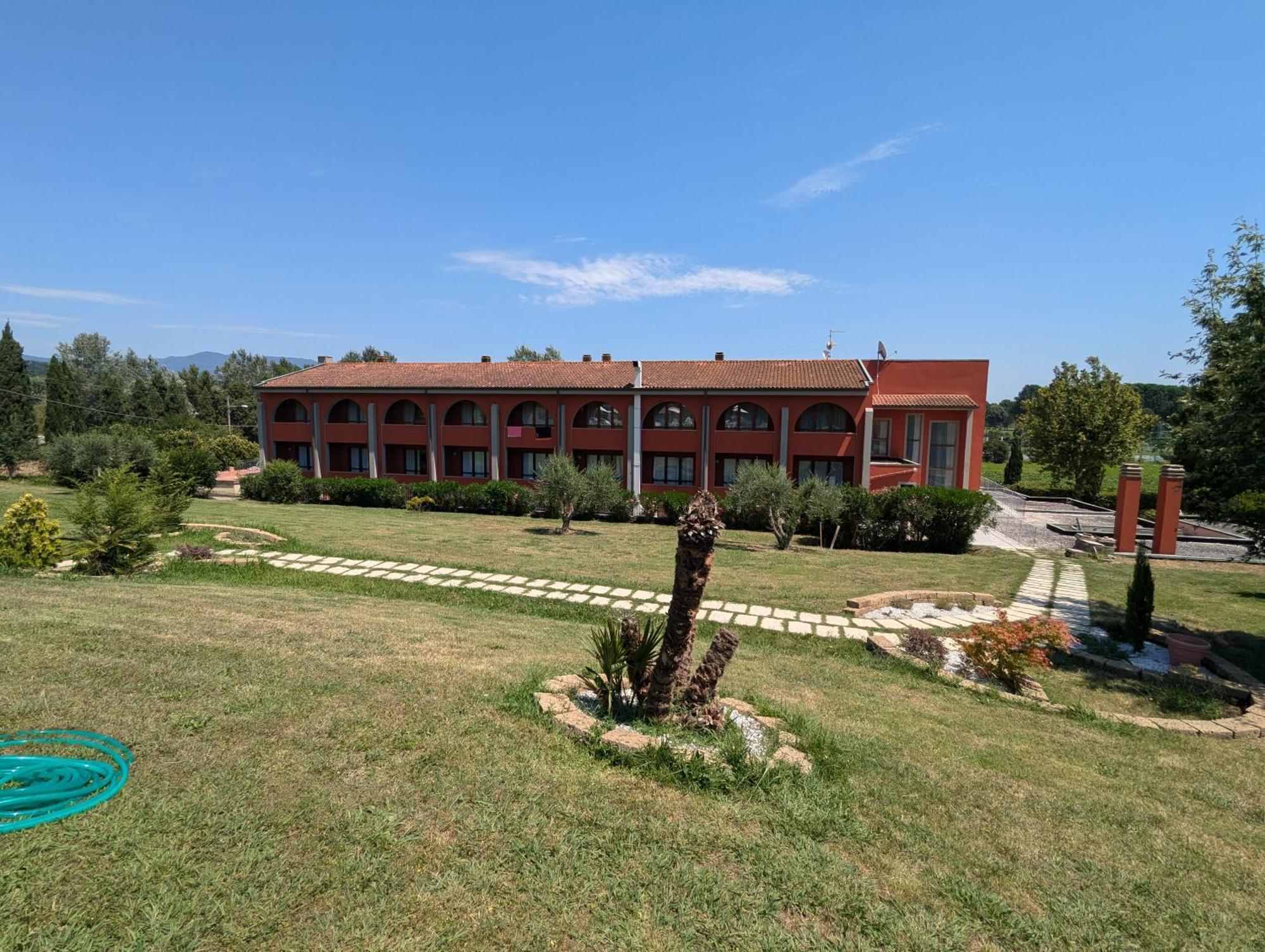 Hotel Carignano Λούκα Εξωτερικό φωτογραφία